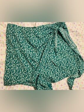 Pink Lily Teal Floral Wrap Sort